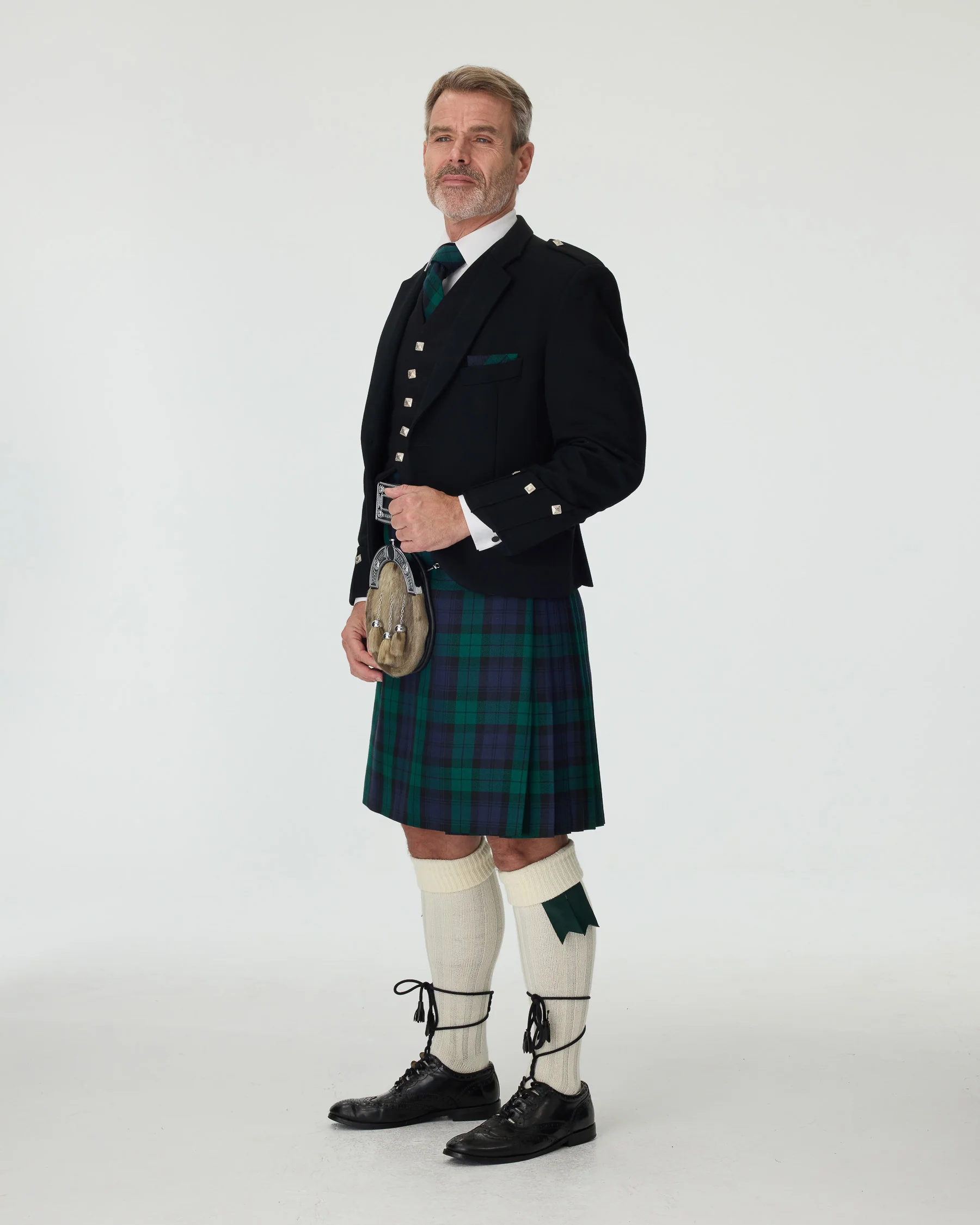 Argyll Jacket & Black Watch Kilt Hire Package - Image 3