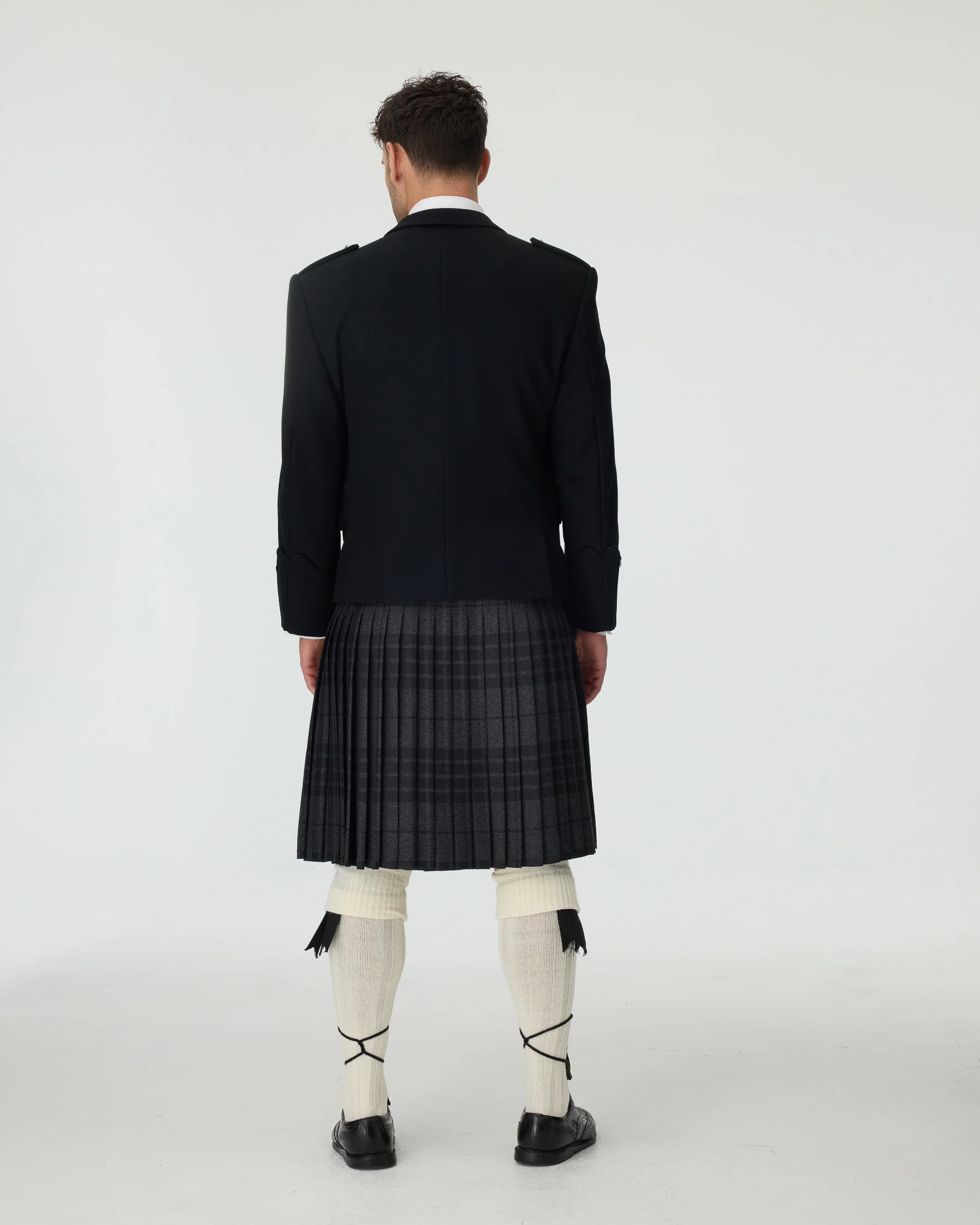Argyll Jacket & Grey Spirit Kilt Hire Package - Image 3