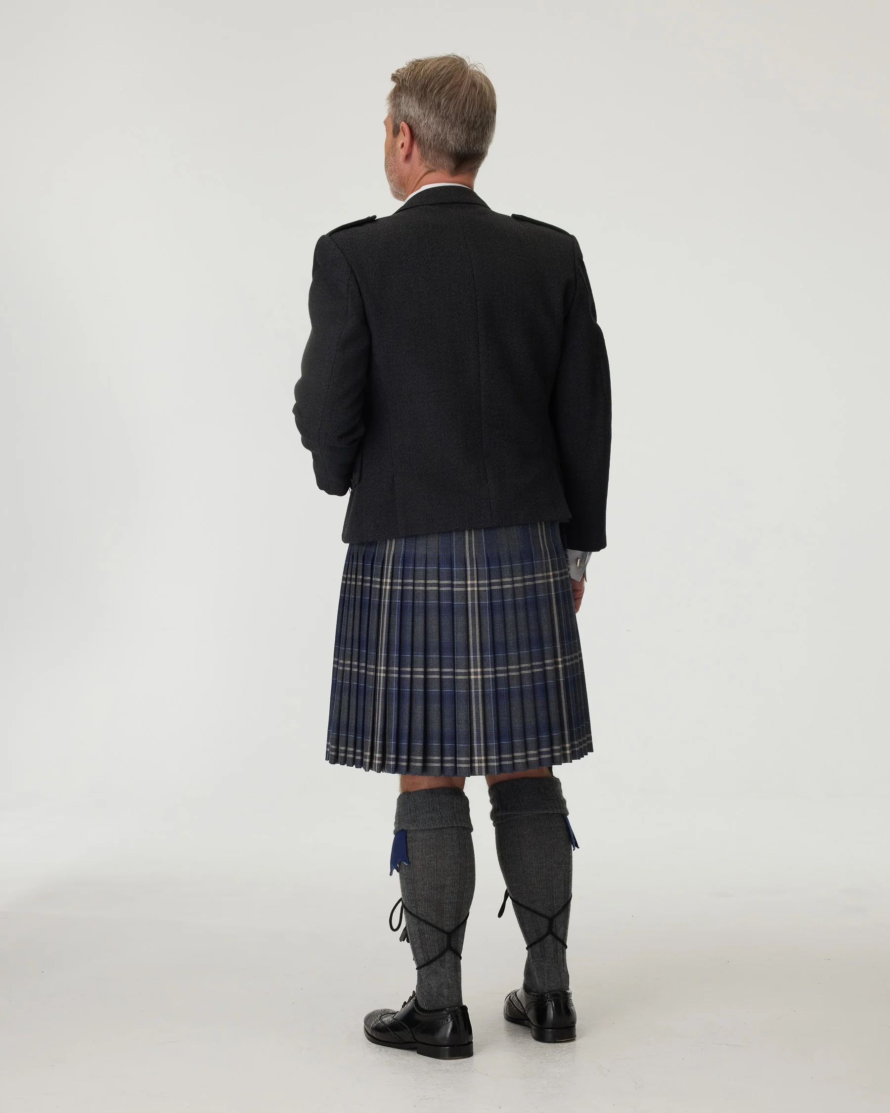 Charcoal Tweed Jacket & Highland Storm Kilt Hire Package - Image 3