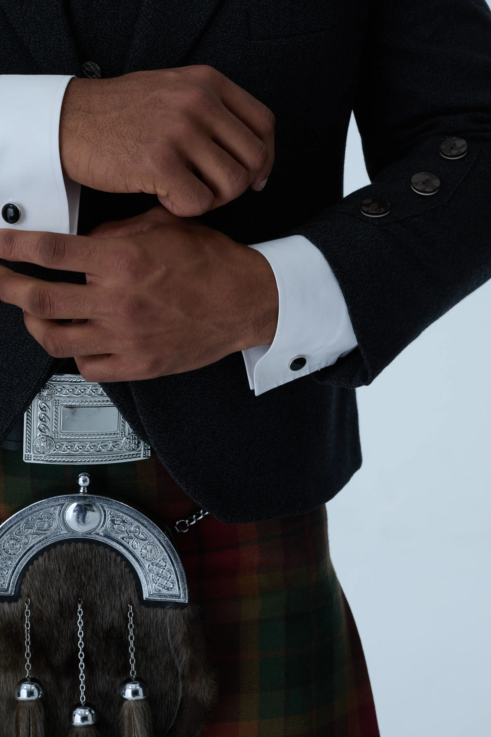 Charcoal Tweed Jacket & Copper Haze Kilt Hire Package - Image 7