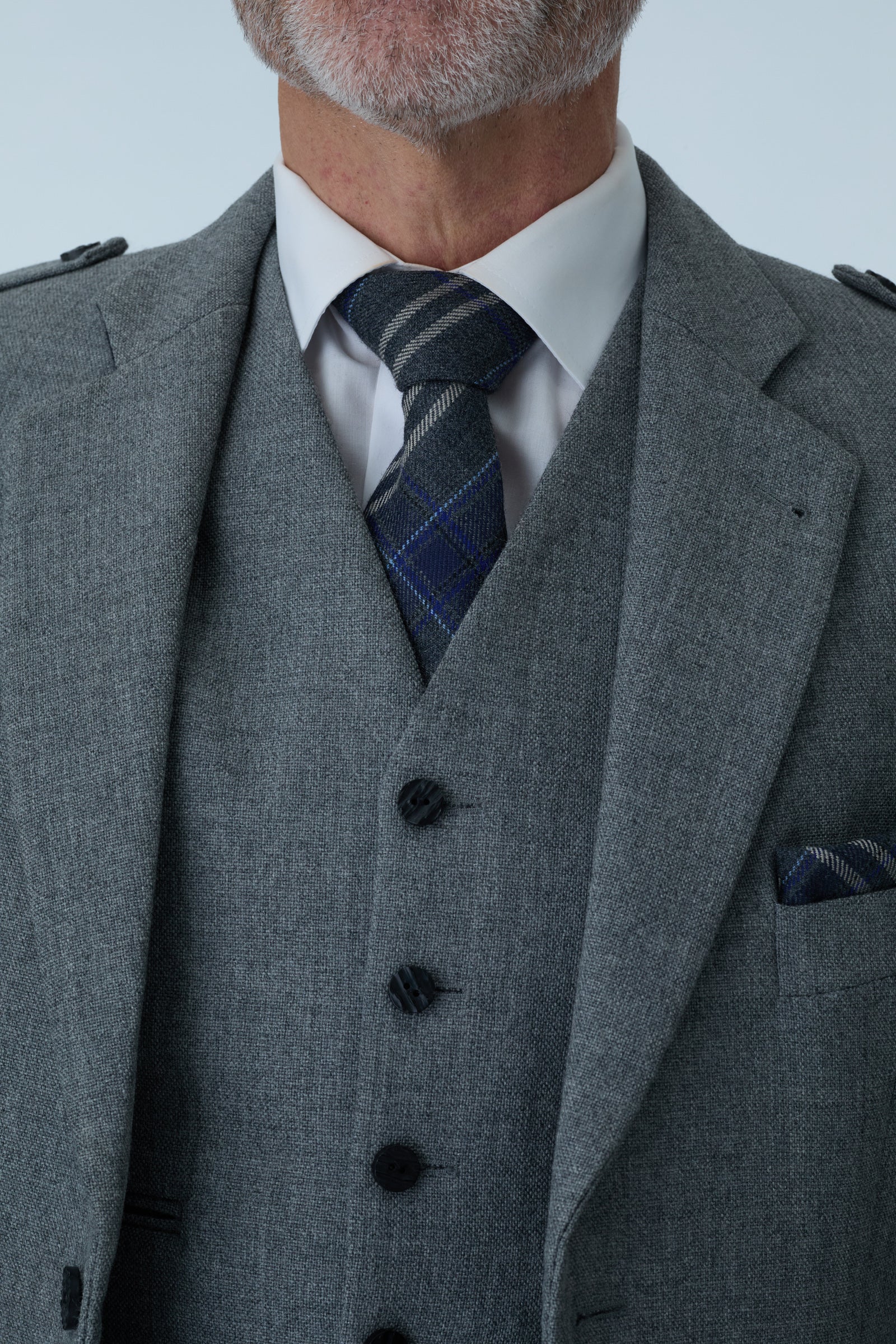 Light Grey Tweed Jacket & Highland Storm Kilt Hire Package - Image 4