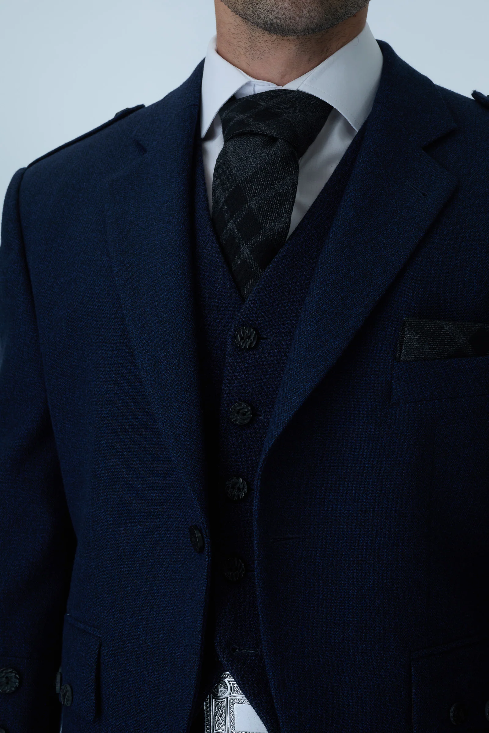 Navy Tweed Jacket & Grey Spirit Kilt Hire Package - Image 4