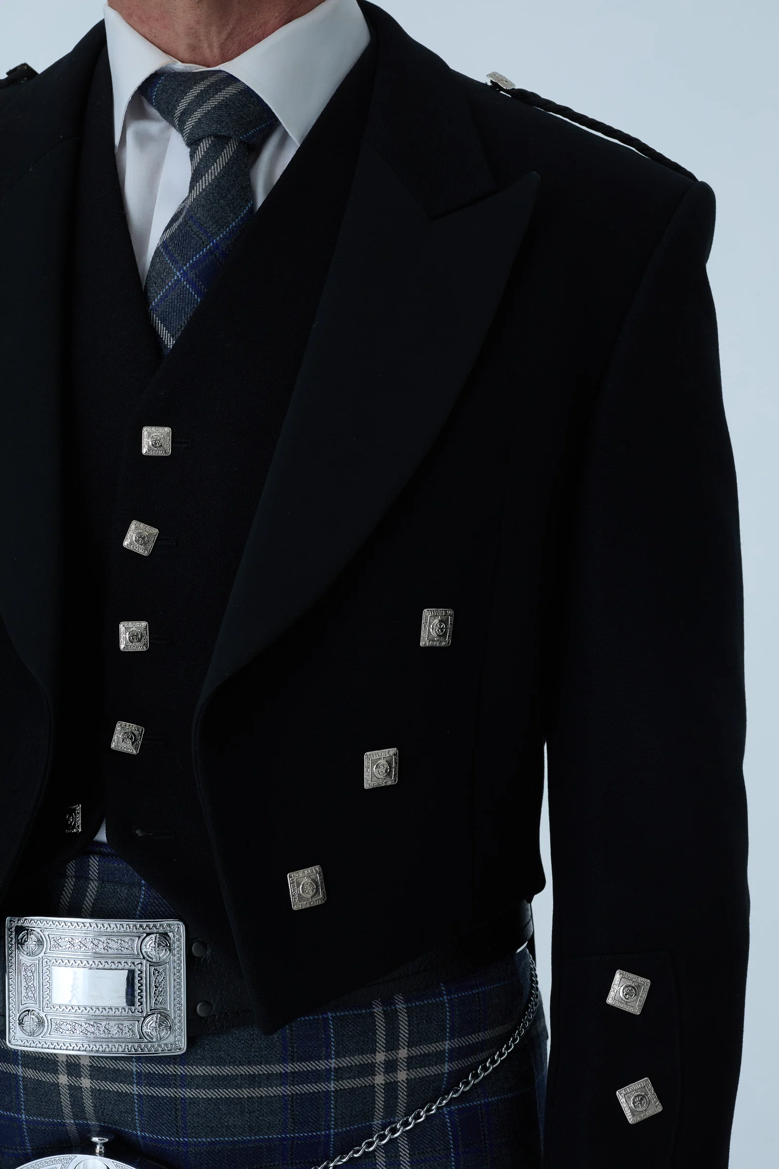 Prince Charlie Jacket & Highland Storm Kilt Hire Package - Image 5