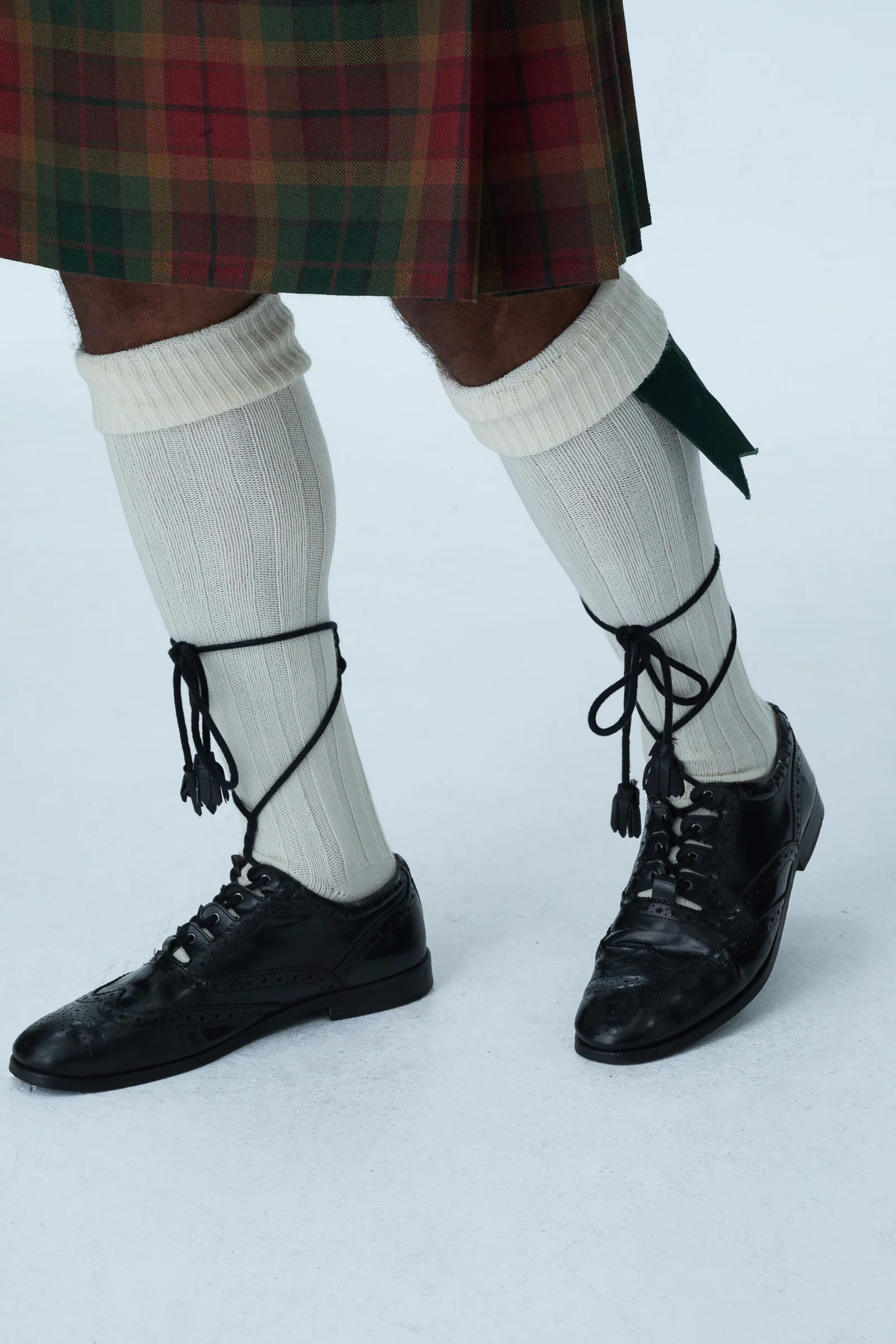 Prince Charlie Jacket & Copper Haze Kilt Hire Package - Image 6