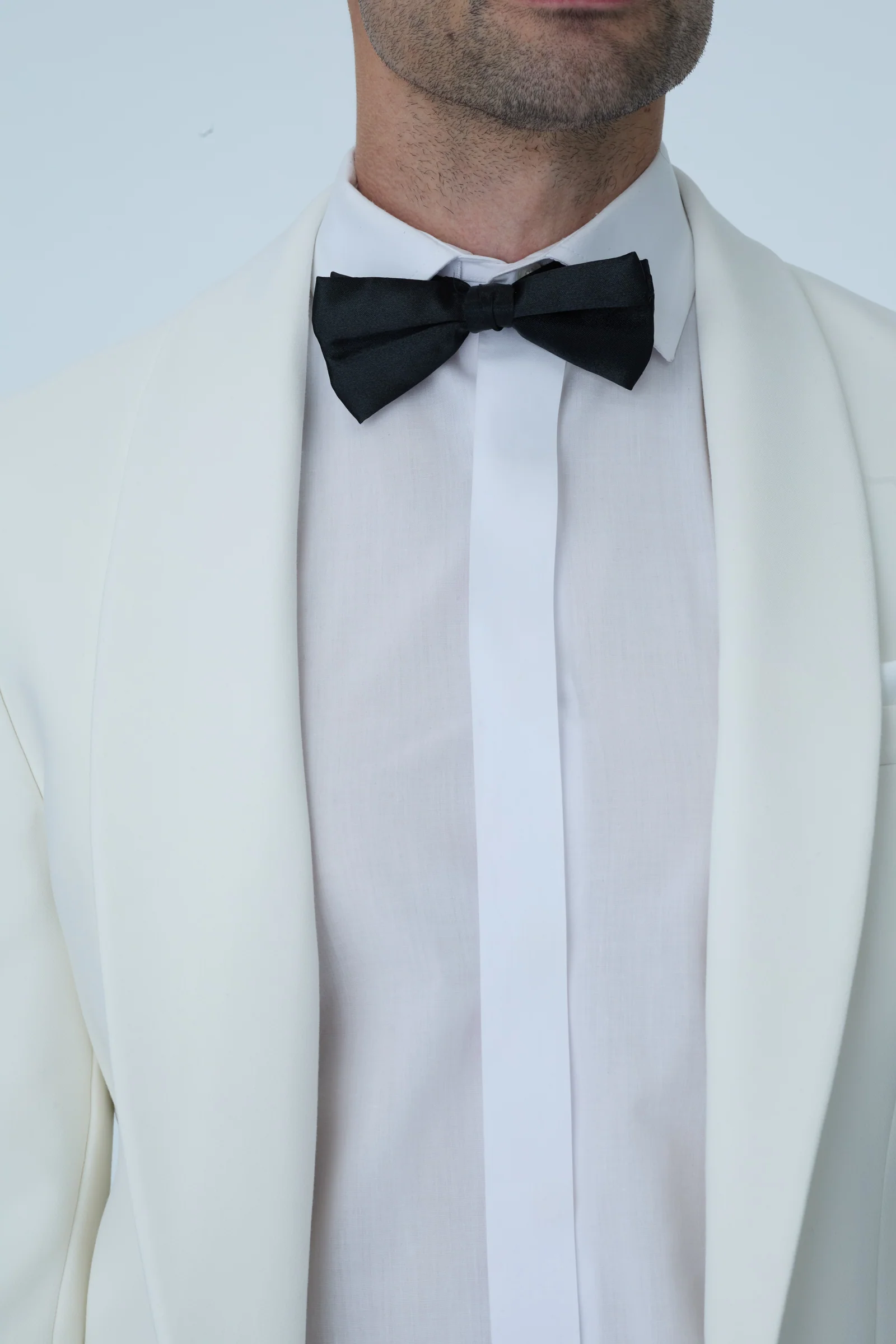White Tuxedo Suit Hire Package - Image 5